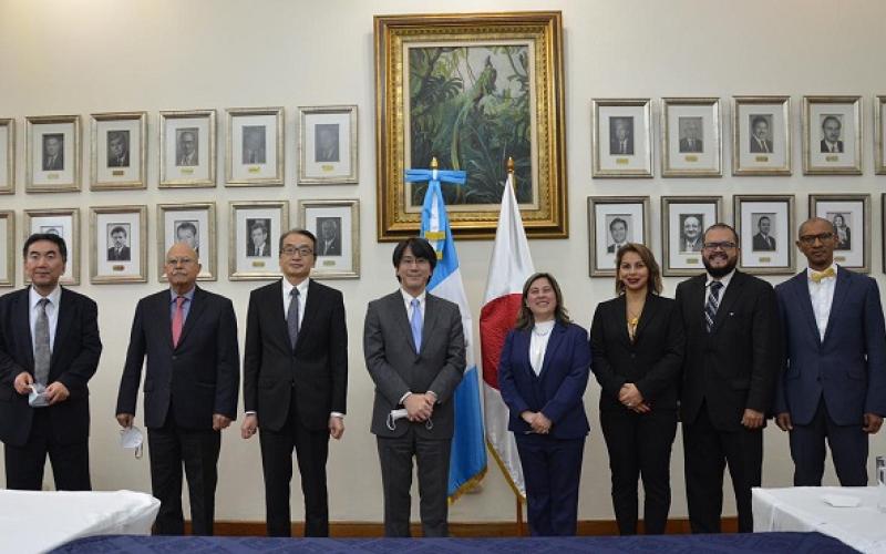 Funcionarios del Minex abordan temas bilaterales con director de División de México, América Central y el Caribe de la Cancillería japonesa