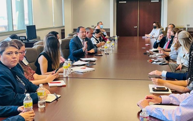 Canciller de Guatemala visita San Antonio, Texas, EE. UU., en seguimiento al caso de migrantes fallecidos y heridos