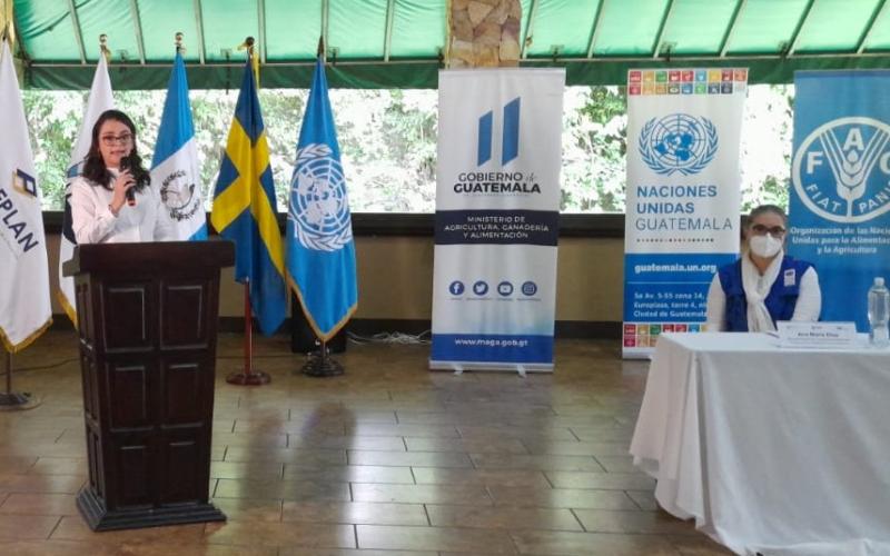 Secretaria de SEGEPLAN Keila Gramajo participó en la presentación del programa “Fortaleciendo la resiliencia y capacidades en los hogares para la seguridad hídrica y alimentaria en el Corredor Seco”.