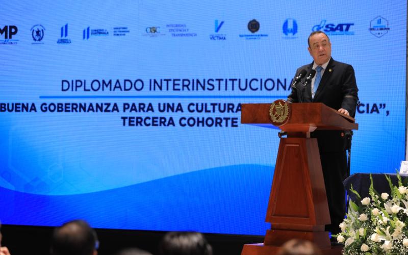 Presidente Alejandro Giammattei 