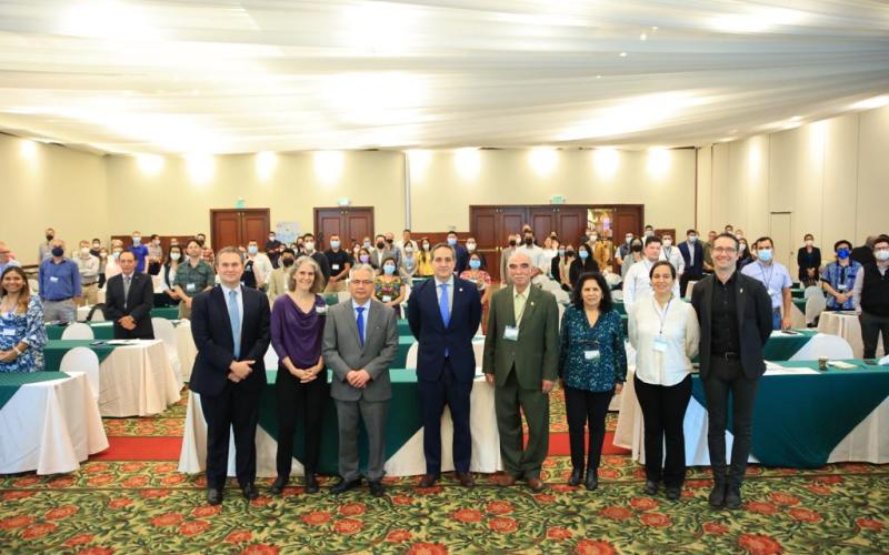 Impulsan alianzas para mejorar medios de vida de productores