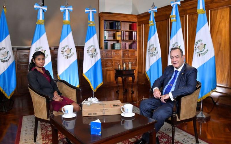 En Consulta con el Dr. Giammattei