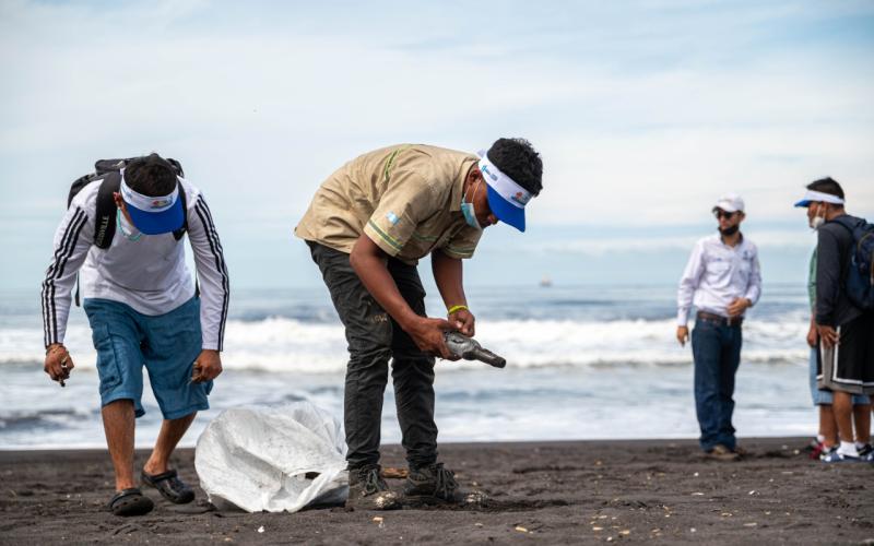 Escuintla protege los recursos naturales con el #RetoMARN