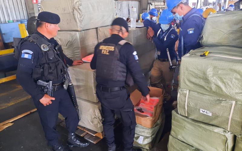 PNC y SAT decomisan mercancía por infringir  propiedad intelectual