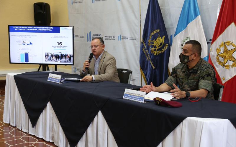 Presentan resultados de decomisos, incautaciones, erradicaciones y capturas al narcotráfico durante el año