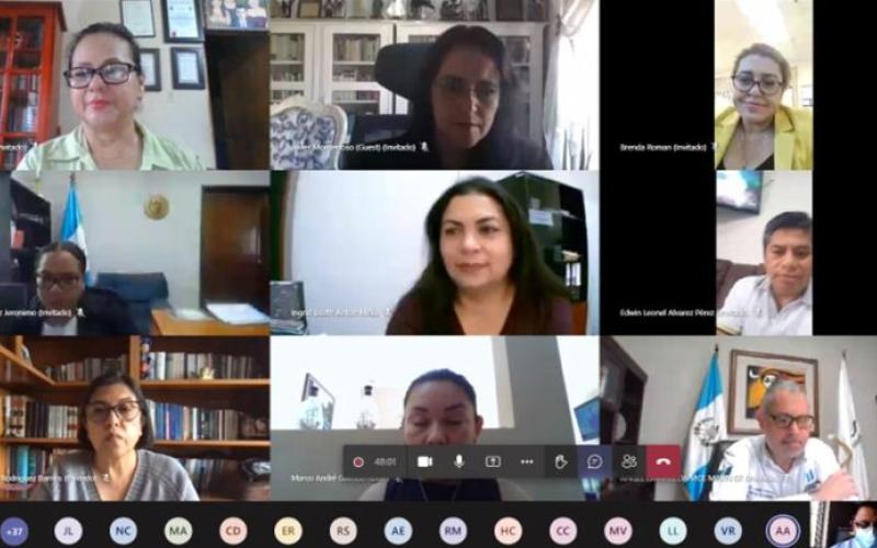 Juezas de todo el país reciben Diplomado de Educación Ambiental del MARN