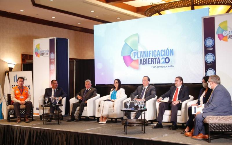 Autoridades participan en Presupuesto Abierto 2023