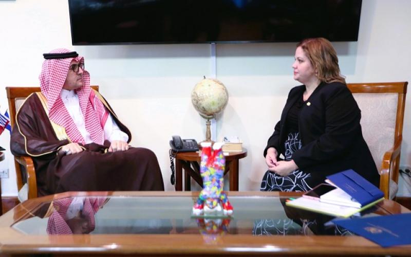 Guatemala y Arabia Saudita acuerdan promover agenda bilateral