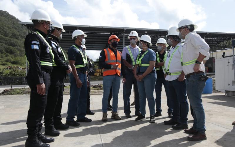 Comparten experiencias sobre traslado y destrucción de precursores químicos