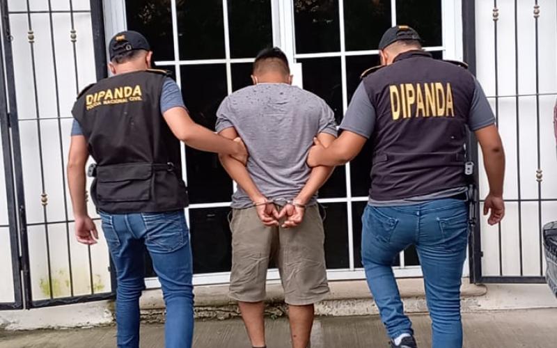 Dipanda captura a una persona con orden vigente por violación 