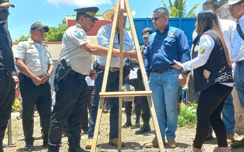 Inician trabajos de construcción de subestación policial en San Manuel Chaparrón