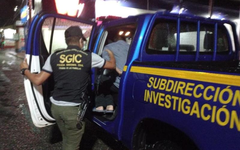 PNC captura a presuntos extorsionistas