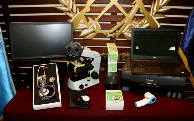 Donan equipo médico y de cómputo al Sistema Penitenciario