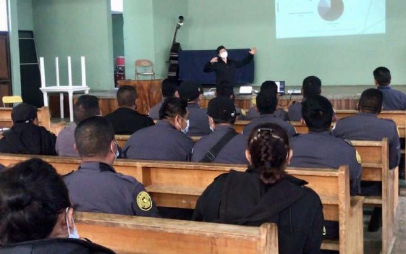 Buscan fortalecer capacidades de agentes penitenciarios