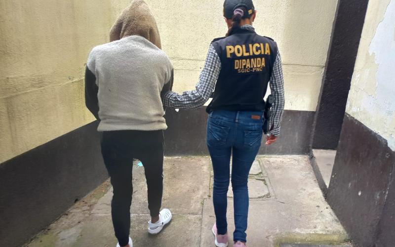 PNC captura a mujeres por el delito de extorsión