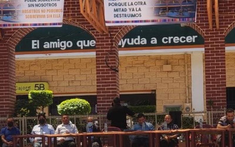 “Calles libres de basura” en San Miguel Ixtahuacán