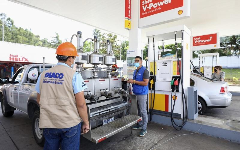 Diaco verifica inventarios de gasolineras.