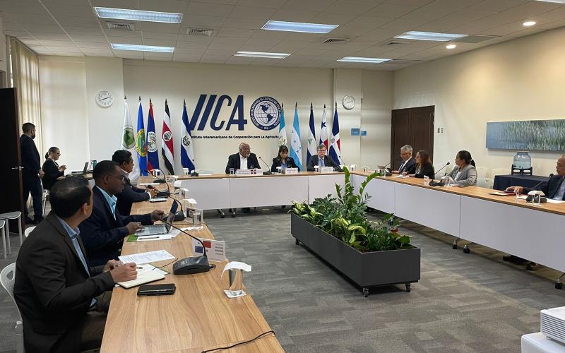 Consejo de ministros del CAC solicitan apoyo para comprar fertilizante e insumos agrícolas 