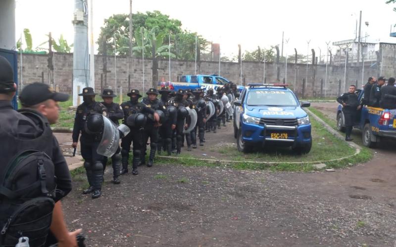 Requisan centros carcelarios para mantener el control*