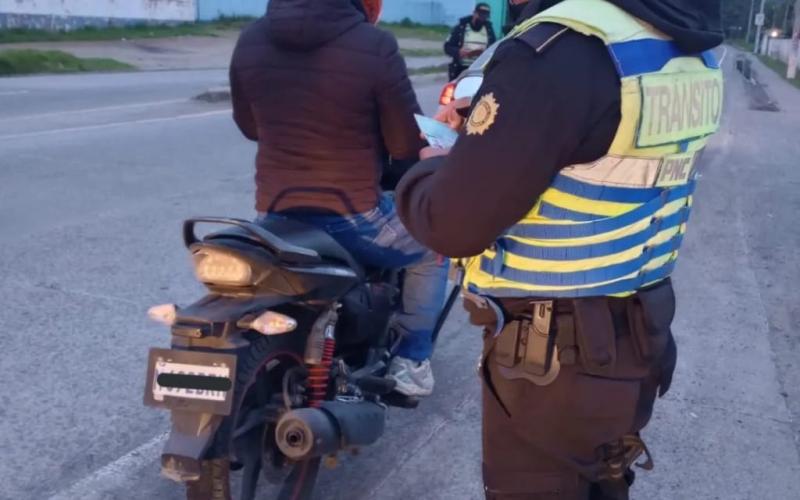 Personal de Transito sanciona a 19 mil 322 pilotos de motocicletas