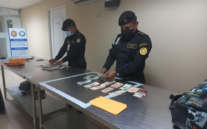 Capturado en aeropuerto con dinero sin declarar