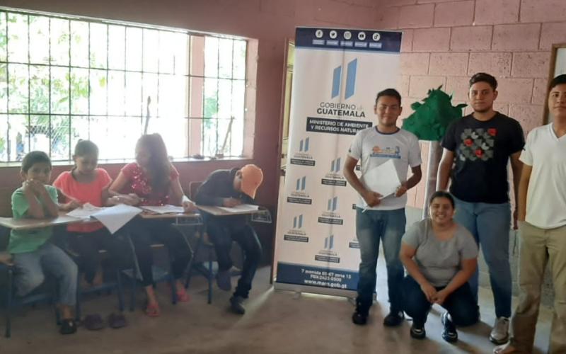 MARN en Zacapa capacita a estudiantes para cuidar los bosques