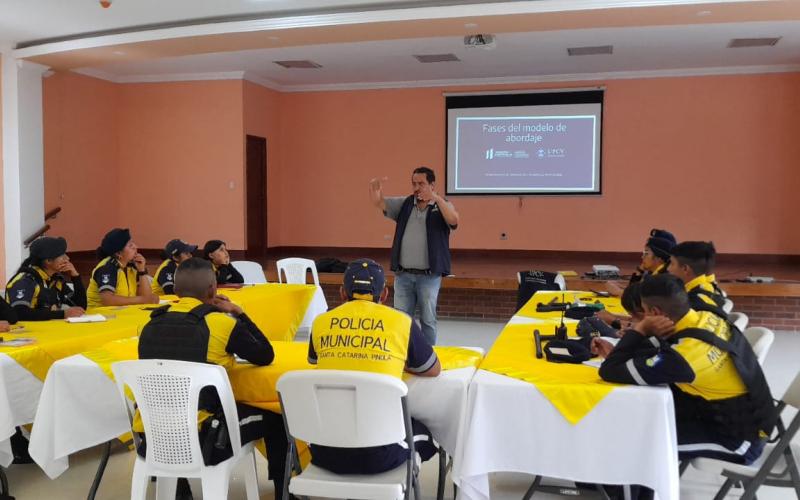 UPCV continúa capacitaciones a estudiantes en el departamento de Guatemala