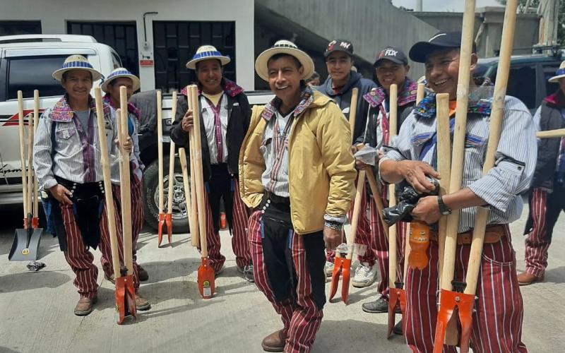 Fodes entrega alimentos e insumos en Todos Santos Cuchumatán, Huehuetenango