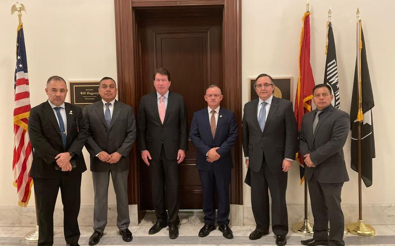 Autoridades guatemaltecas de seguridad fortalecen vínculos con funcionarios de Estados Unidos