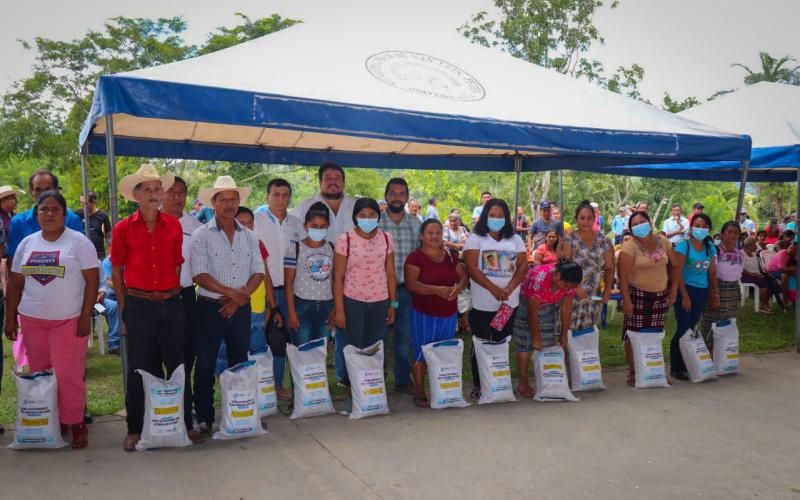 MAGA beneficia a más de 5 mil familias con semilla certificada de frijol 