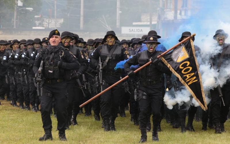 Guatemala suma 386 especialistas contra el narcotráfico y protección ambiental