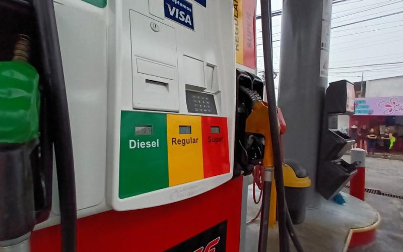 Precios de referencia al consumidor de gasolinas y diésel en estaciones de servicio vigentes del 18 al 24 de octubre de 2022