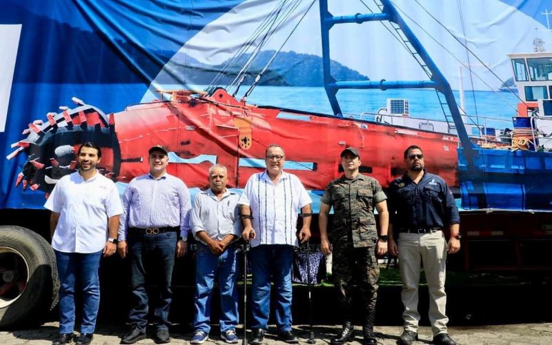 Ministerio de la Defensa Nacional -MINDEF_draga