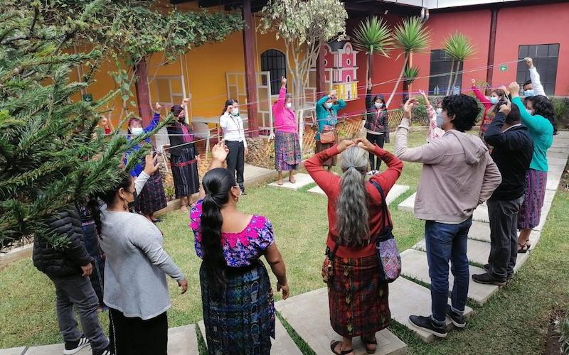 Mujeres emprendedoras reciben capacitación en Sololá