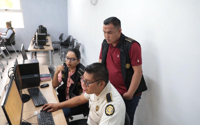 Concluyen taller sobre procesos de análisis de información policial