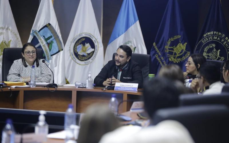 Capacitan a personal de Gobernación sobre prevenir y erradicar la violencia