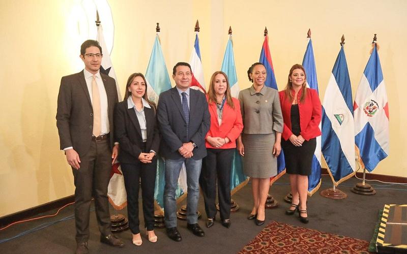 Directora de Onsec participó como integrante de junta directiva del INAP