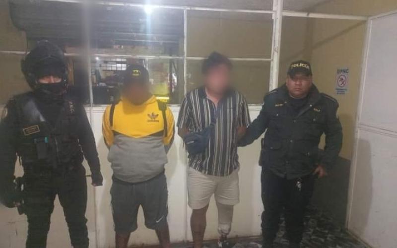 Presunto sicarios detenidos en Sacatepéquez