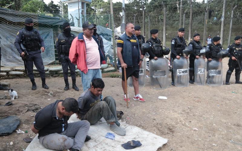 Reos sorprendidos cuando excavaban túnel en centro carcelario