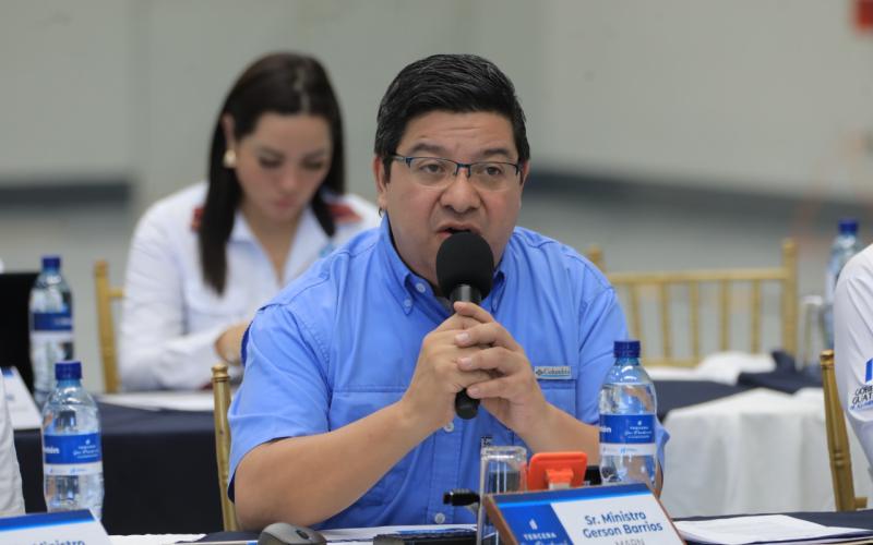 Modelos de concesiones forestales de Petén destaca en segundo día de la Gira Presidencial