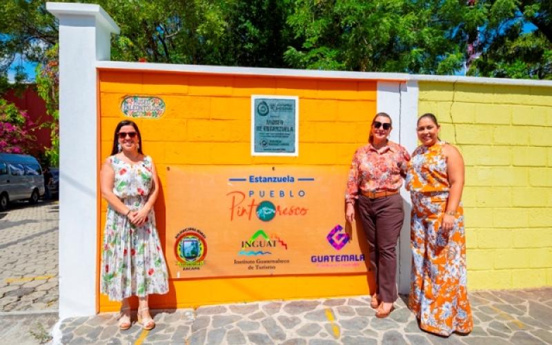 Estanzuela Pueblo Pintoresco