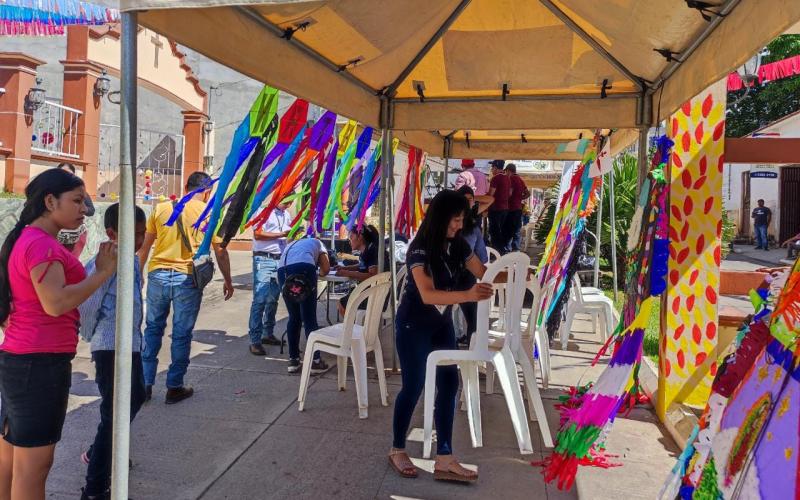 Emprendedores participan en Feria de emprendimiento en Chiquimula