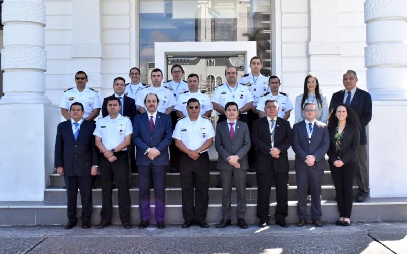 Ejército de Guatemala realiza Seminario para desarrollar tareas y acciones de seguridad y protección marítima.