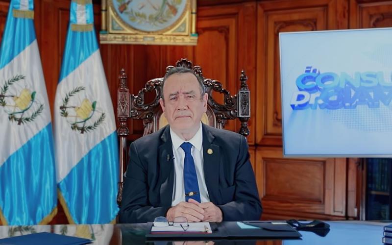 En Consulta con el Dr. Giammattei