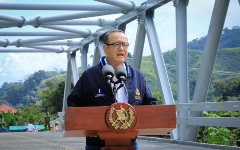 Presidente Alejandro Giammattei