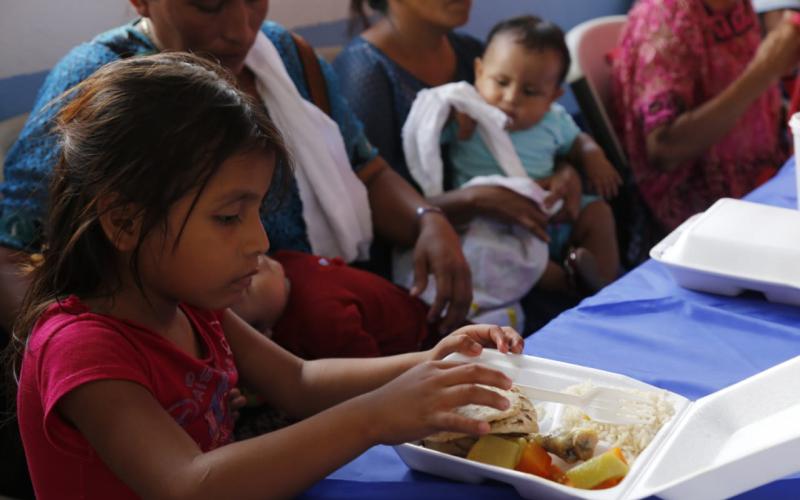 Usuaria de Comedor Social en Panzós, Alta Verapaz