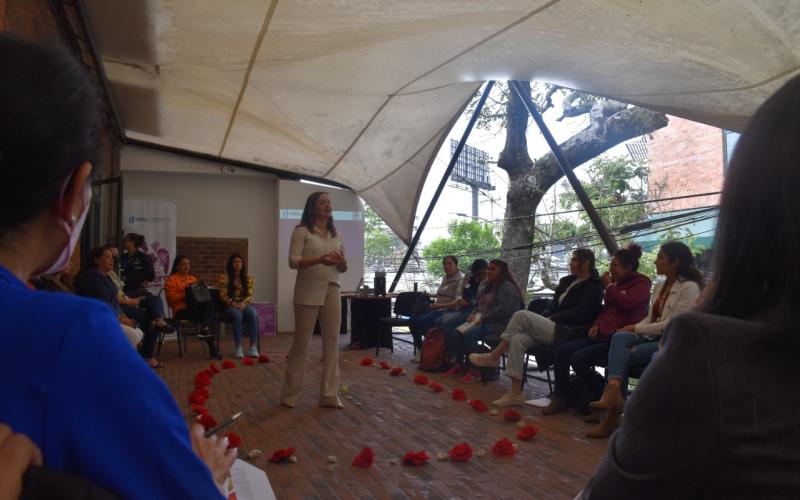 UPCV presenta línea de acción Cartas de Mujeres