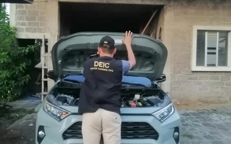 Investigadores recuperan vehículos y motocicletas en las últimas semanas