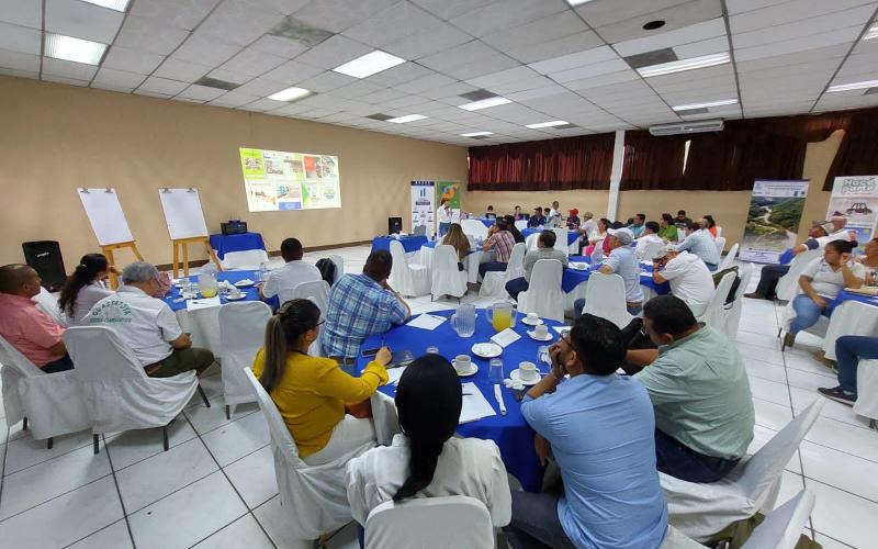 MARN Y PNUD trabajan con municipios de Zacapa y El Progreso para aplicar el Reglamento 164-2021