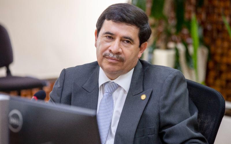 Ministro de Finanzas Públicas 